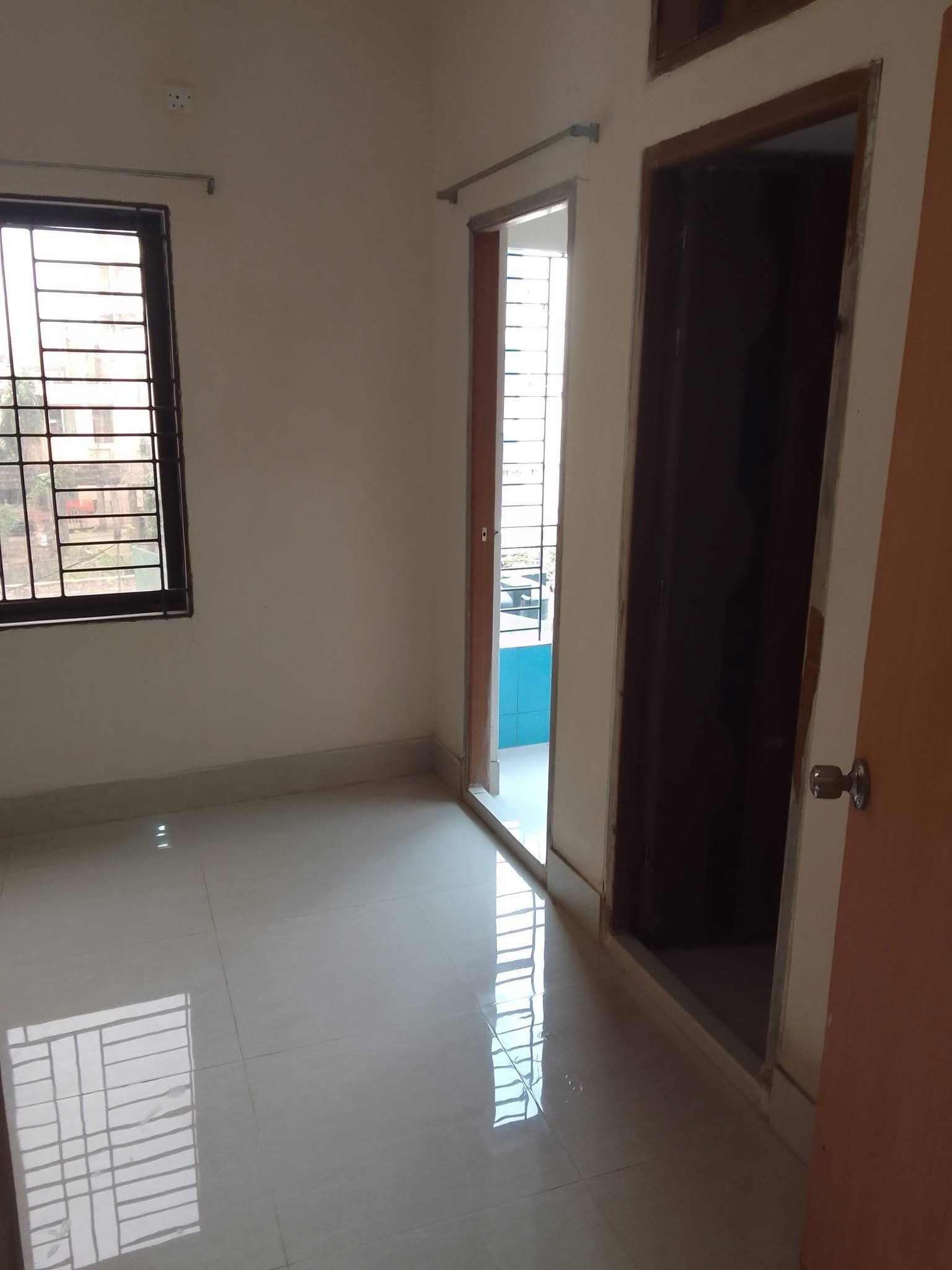 খিলখেতে ফ্যামিলি বাসা ভাড়া হবে🏠