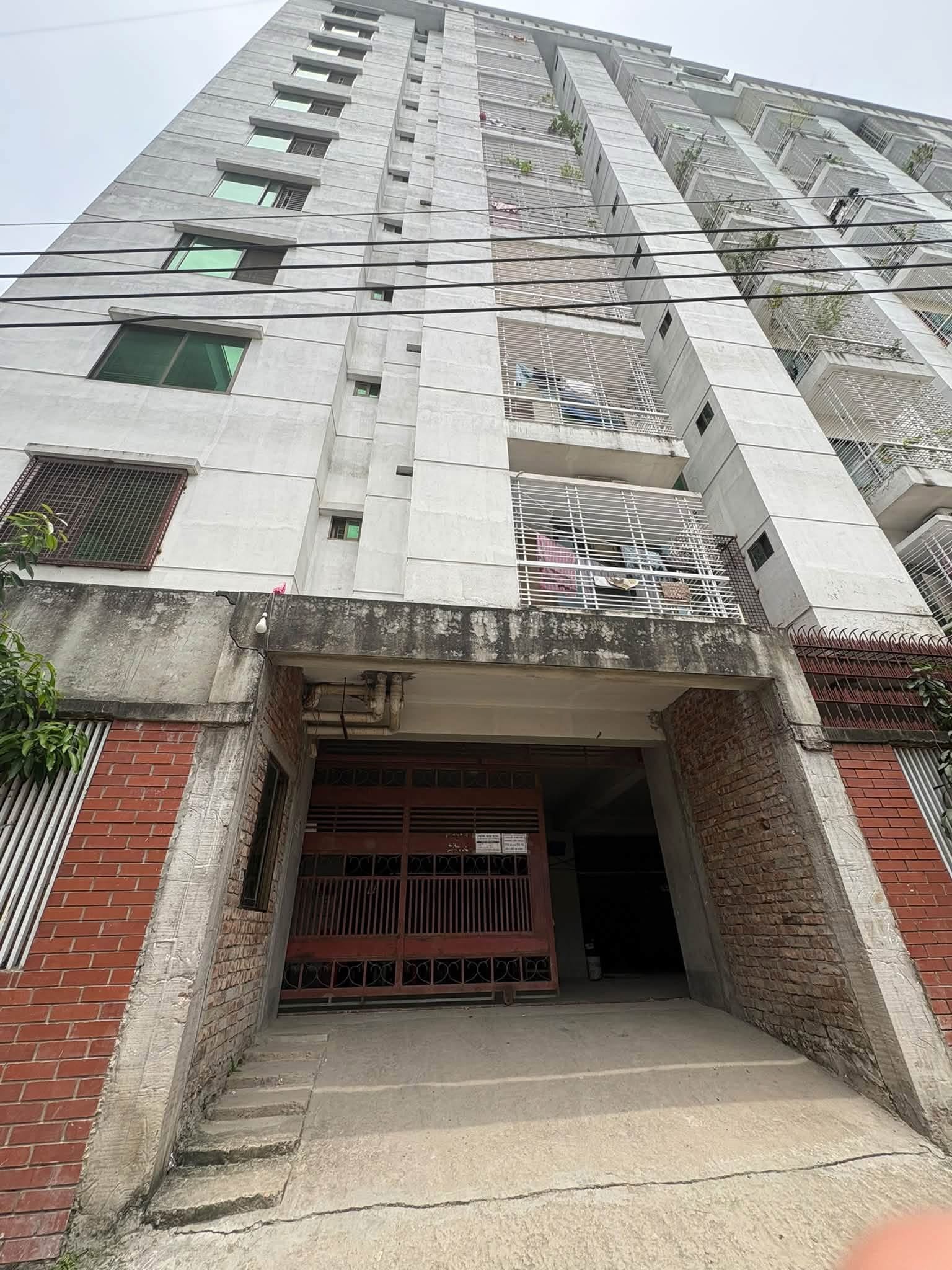 মিরপুর ১৩ তে ফ্যামিলি ফ্ল্যাট ভাড়া হবে 🏠